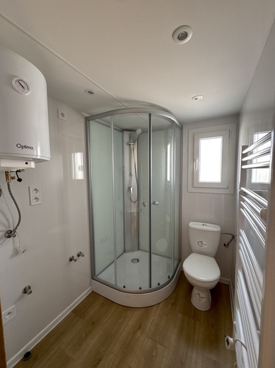 Mobile Home Bathroom Interior | Sanitary Equipment
