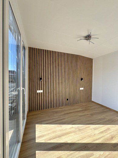 Super Arktik Family Mobile Home | Bedroom with Slatted Wall