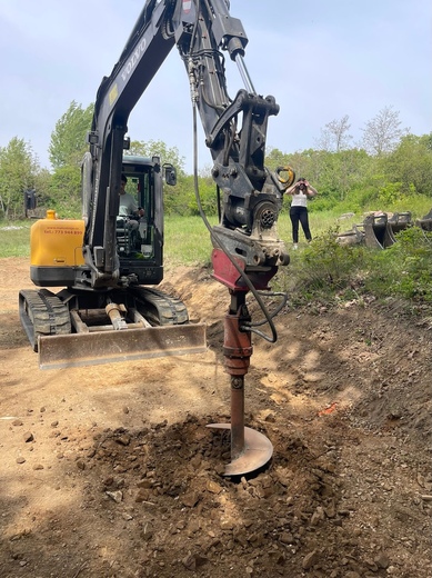 drilling-foundations-for-mobile-home.JPG