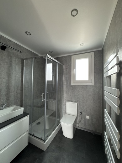 Mobile Home Super Arktik | Fully Equipped Bathroom