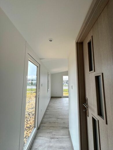 Mobile Home Hallway | Functional & Stylish Interior