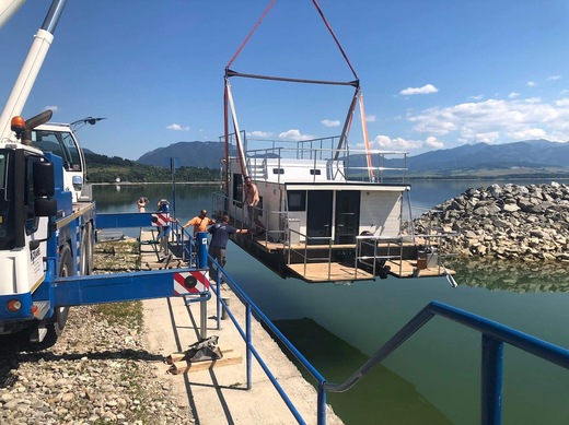 houseboat-predaj.JPG