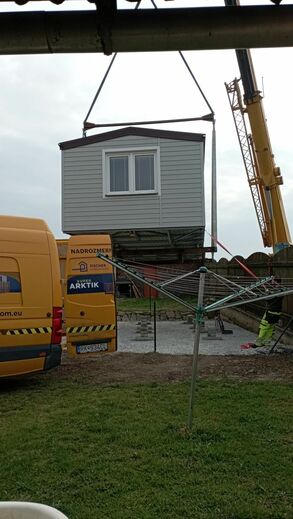 Super Arktik Economy Mobile Home | Installation Process