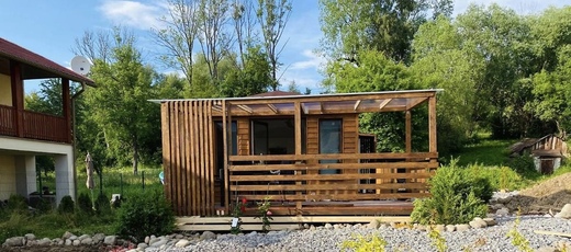 Mobile Home Garden House Idea – Exterior View