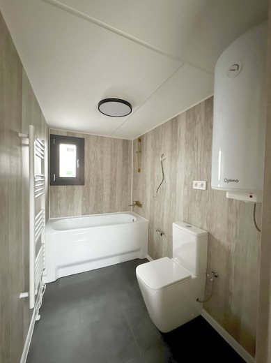 Mobile Home Bathroom | Modern & Space-Saving Design