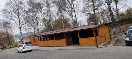 Mobile Home Exterior – Covered Terrace Design