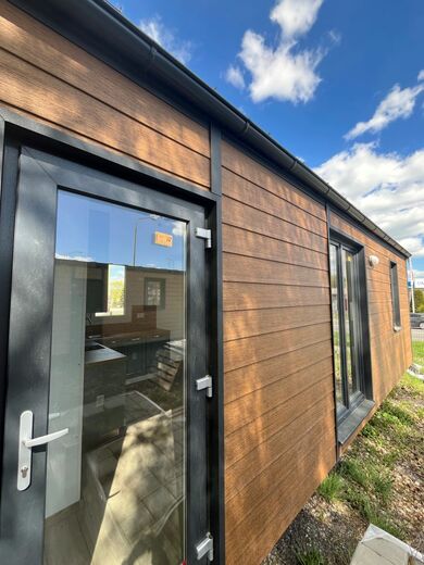 Mobile Home Family Detail | Quality Design & Craftsmanship
