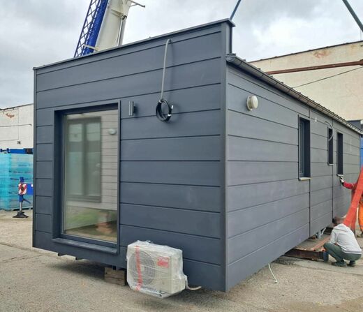 Mobile Home with Grey Facade | Modern Exterior Design