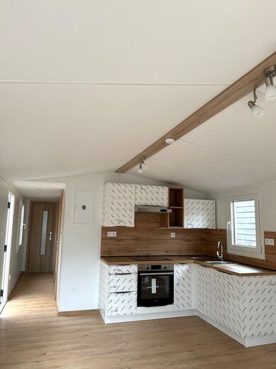 Compact Mobile Home – Kitchen and Living Area Inspiration