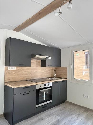 Kitchen in Super Arktik Mobile Home – Modern & Functional