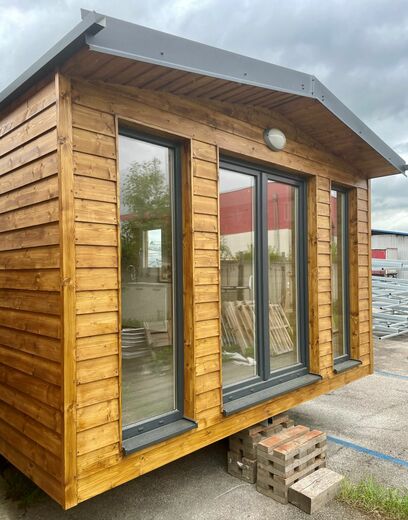 Wooden Facade Super Arktik Mobile Home