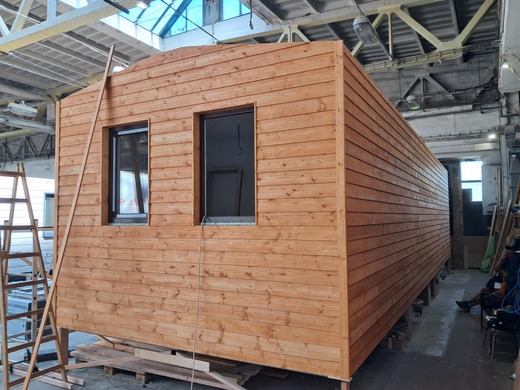 Super Arktik Mobile Home Wooden Facade Design