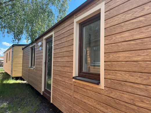 Mobile Home with Decosiding Honey Oak Facade