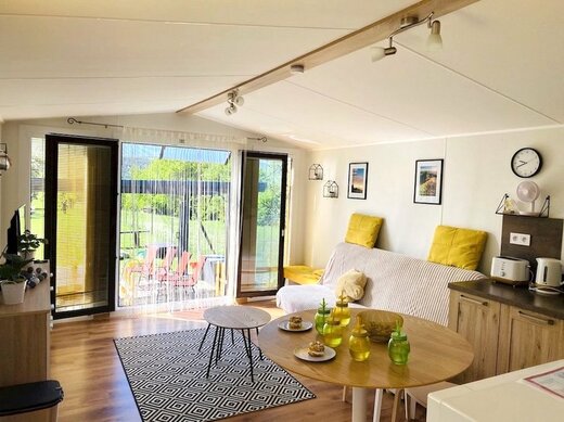 Obyvacka spojena s kuchynou.jpeg