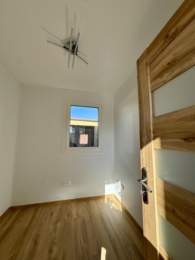 Super Arktik Mobile Home | Functional Utility Room