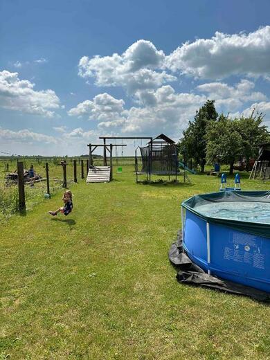 Pool relaxation area | Holiday resort stay