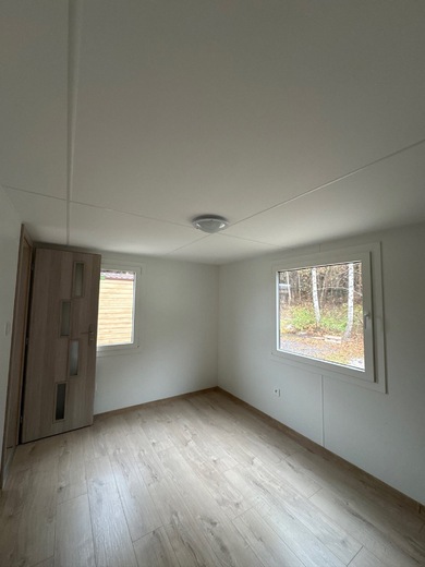 Comfortable Bedroom in Mobile Home Super Arktik